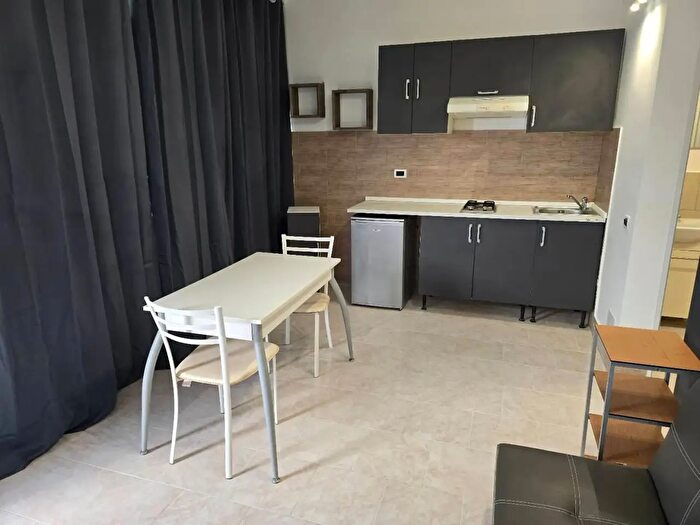 Appartamento monolocale in affitto in Via Calandra, Palermo