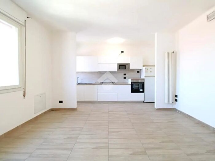 Appartamento trilocale in vendita in Via Giuseppe Sirtori, Vicenza