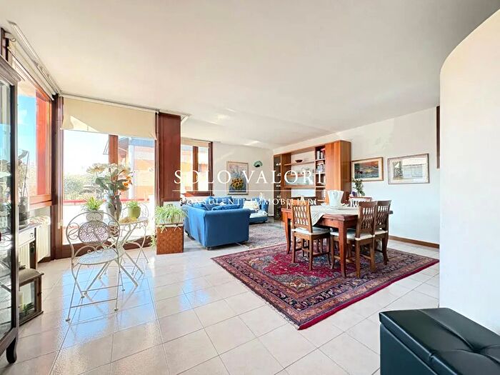 Casa con 5 locali in vendita in Castelfranco Veneto