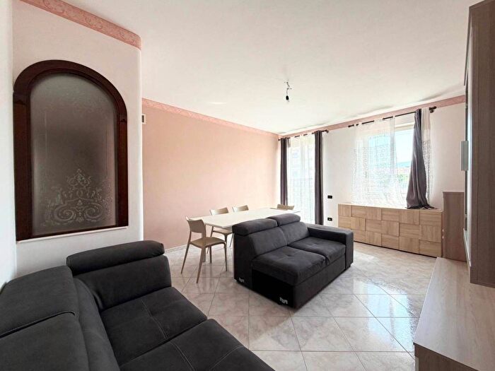 Appartamento trilocale in affitto in Via Umberto Nobile, Casteldaccia