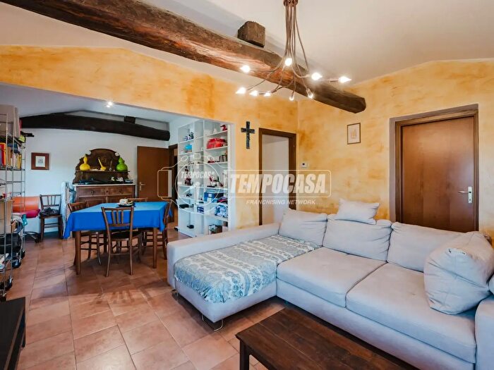 Appartamento quadrilocale in vendita in Via Marana, Castenaso