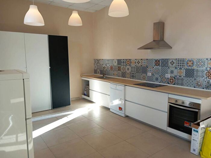 Appartamento con 5 locali in affitto in Bradia Nave San Michele, Sarzana
