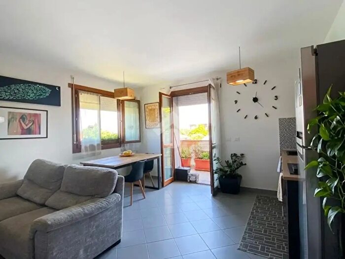 Appartamento trilocale in vendita in Via Roma, Scandiano