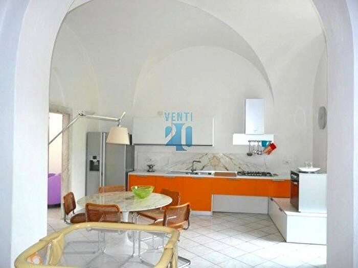 Appartamento quadrilocale in affitto in Centro, Carrara