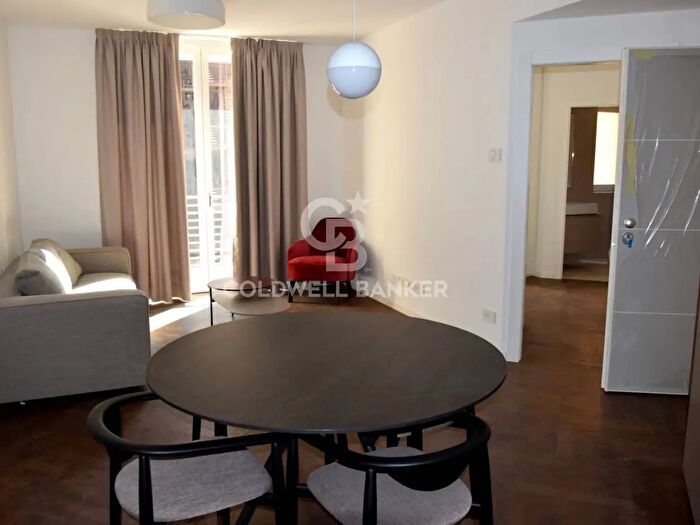 Appartamento trilocale in affitto in Via Napoleone Parboni, Roma