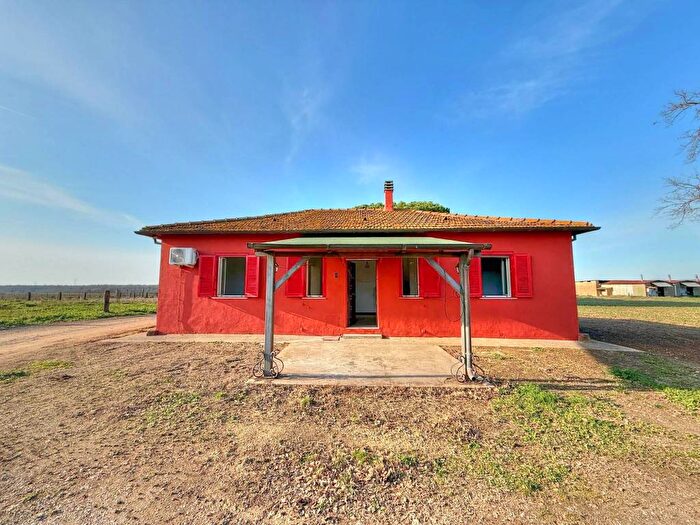 Casa trilocale in affitto in Strada Chirichea, Monterazzano, Viterbo