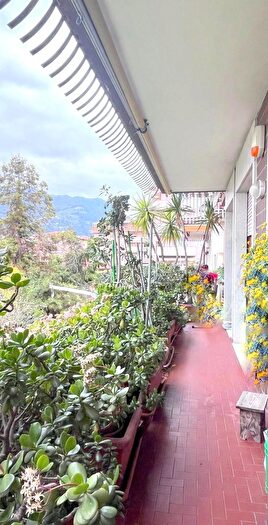 Appartamento trilocale in vendita in Massa