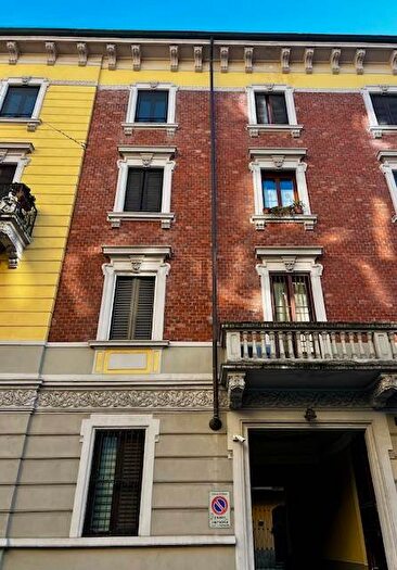 Appartamento trilocale in affitto in Via Domenico Cirillo, Arco della Pace, Milano