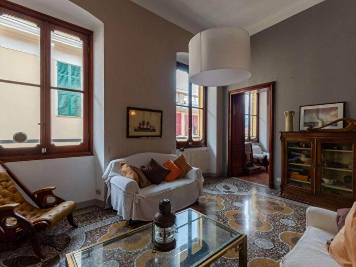Appartamento quadrilocale in affitto in via Montebello, Parco Casale Castello dei Sogni, Rapallo