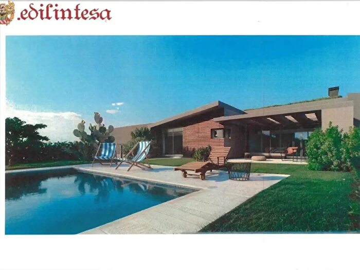 Casa quadrilocale in vendita in Via Viotti, Monza