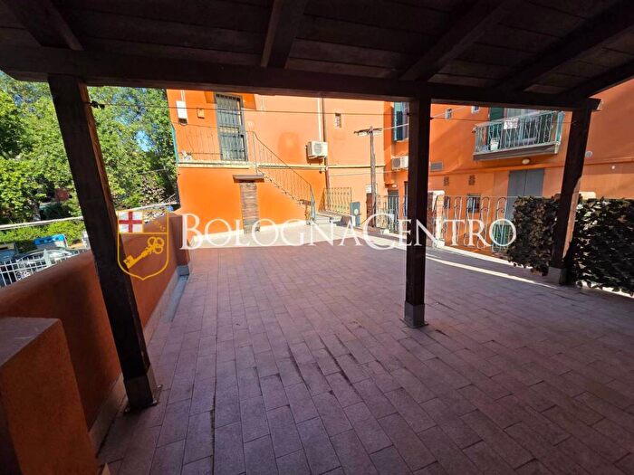 Appartamento trilocale in affitto in Via Giuseppe Massarenti, Massarenti, Bologna