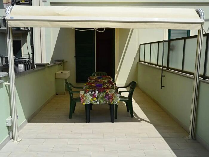 Appartamento bilocale in vendita in Via Leonardo da Vinci, Alassio