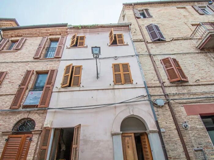 Casa con 5 locali in vendita in Via Roma, Civitanova Marche