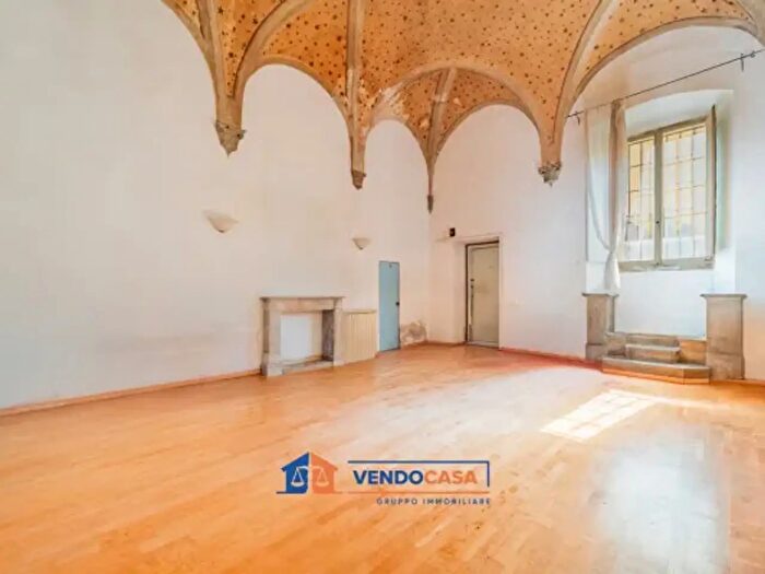 Appartamento trilocale in vendita in Borgo Pinti, Firenze