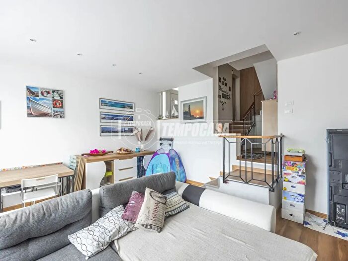 Case in Vendita e in Affitto - 3