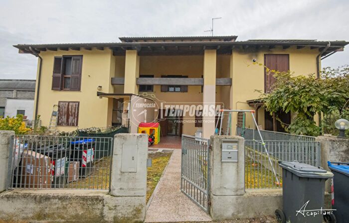 Appartamento in vendita in Via Cantina B, Ravarino