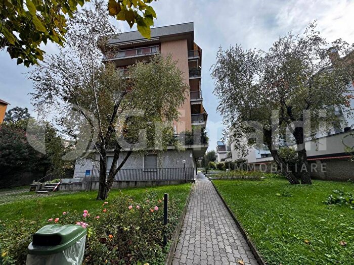 Appartamento bilocale in affitto in Via Bartolomeo Sestini, Affori, Milano