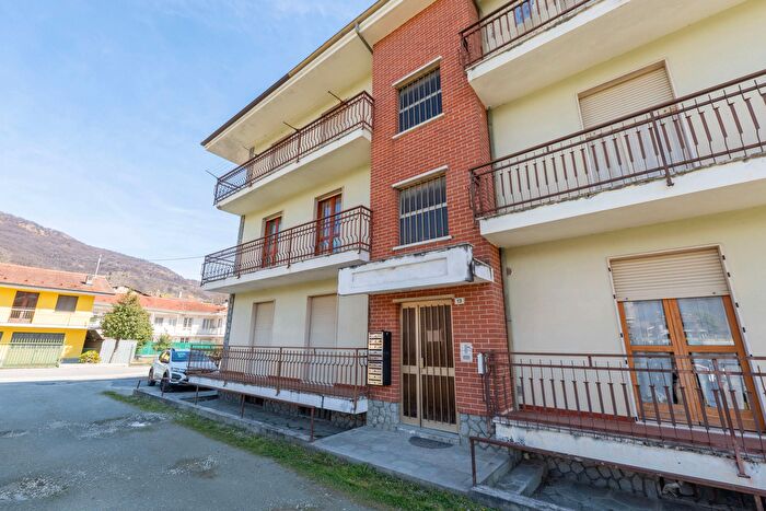 Appartamento trilocale in vendita in Via Nuova Provinciale Snc, Rifreddo