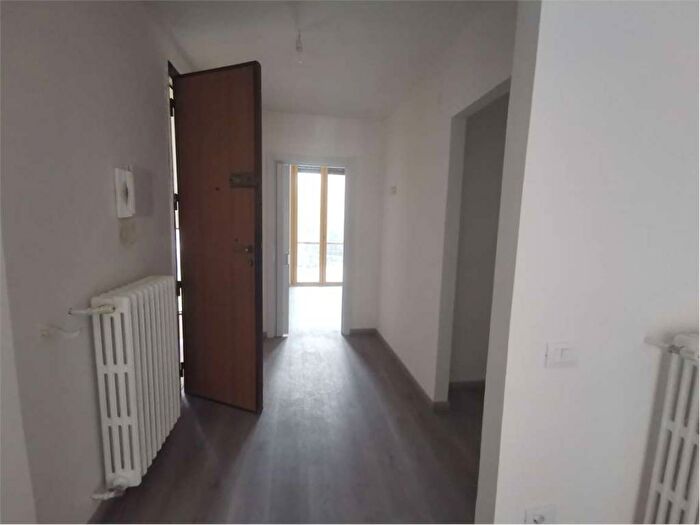 Appartamento quadrilocale in affitto in Giotto, Arezzo