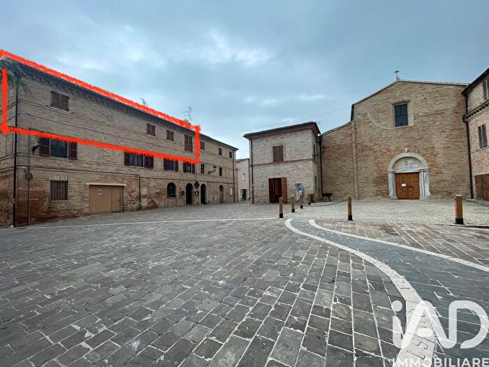 Appartamento con 7 locali in vendita in Localitãampnbsp Contrada San Firmano, Montelupone