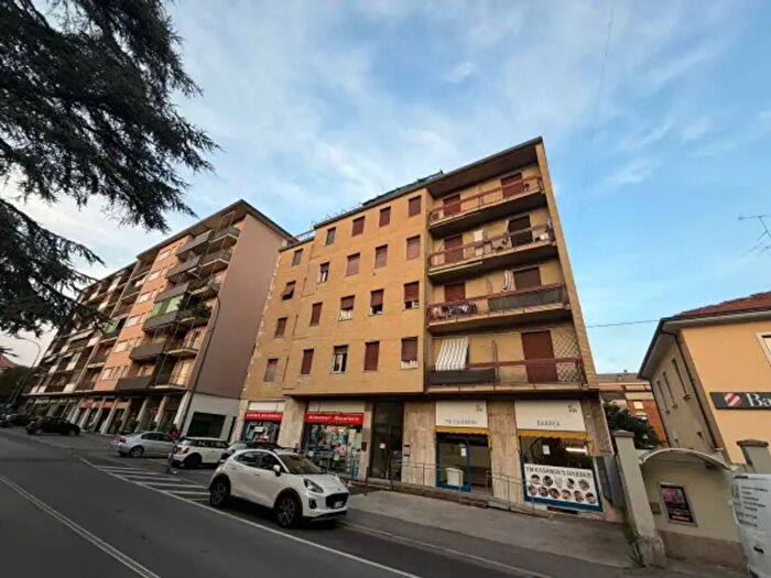 Appartamento trilocale in vendita in Via Dante Alighieri, Erba