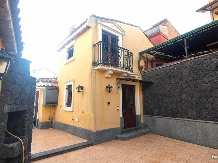 Casa quadrilocale in affitto in Corso Italia a, Trecastagni