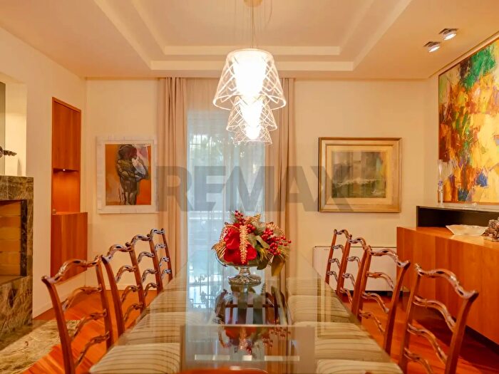 Casa con 20 locali in vendita in Corso Alcide De Gasperi, Bari