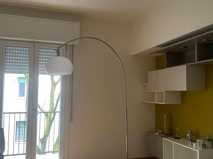 Appartamento bilocale in affitto in Via Archimede, Villaggio Giardino, Modena