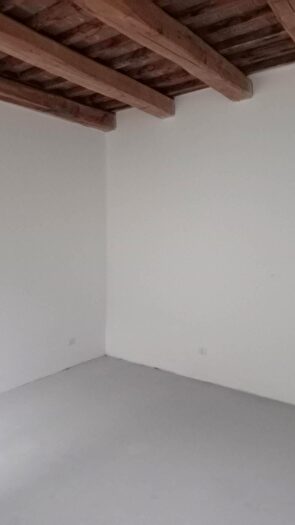 Appartamento trilocale in vendita in Via Filippo Corridoni, Fabriano