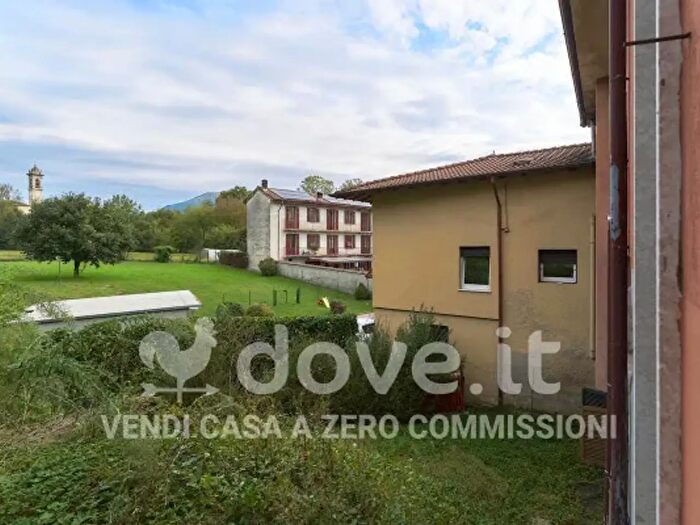Appartamento con 5 locali in vendita in Via Guglielmo Marconi, Merone