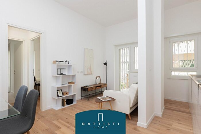 Appartamento trilocale in vendita in Via Attilio Friggeri, Roma