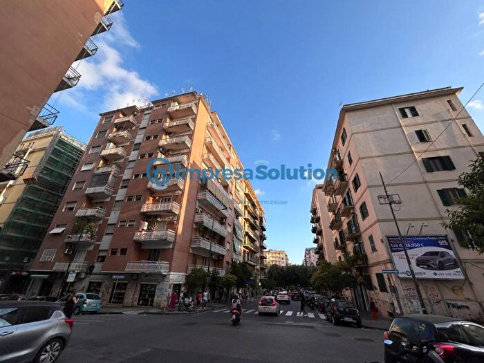 Casa monolocale in vendita in Via Ugo Niutta, Arenella, Napoli