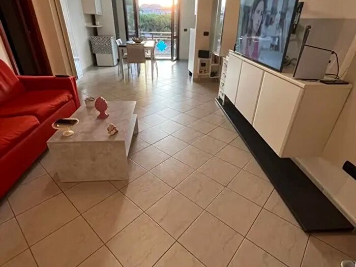 Appartamento trilocale in vendita in Viale Crotone, Catanzaro