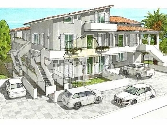 Appartamento quadrilocale in vendita in Egli Allori, Campi Bisenzio