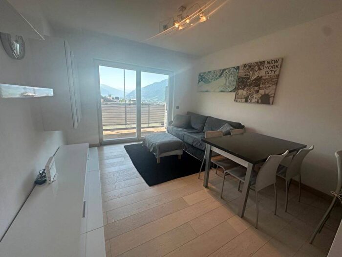 Appartamento trilocale in affitto in via dei castori, Muralta Martignano, Trento