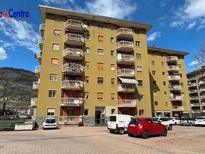 Appartamento bilocale in vendita in Via Chavanne, Aosta