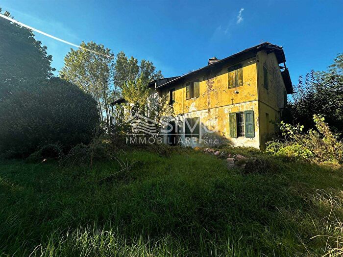 Case in Vendita e in Affitto - 2