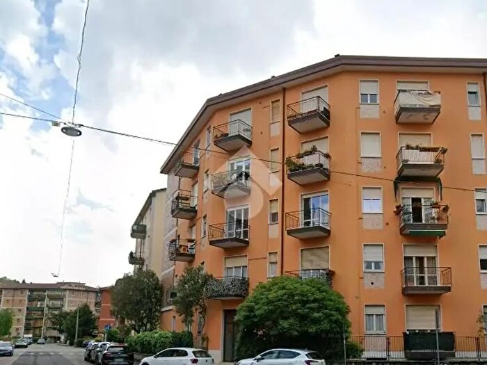 Appartamento trilocale in vendita in Via Belli, Verona