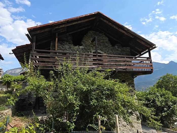 Casa trilocale in vendita in Località Ussel, Chatillon