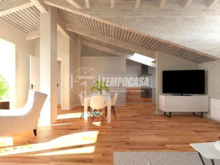 Appartamento quadrilocale in vendita in Via San Martino, Paderno Dugnano
