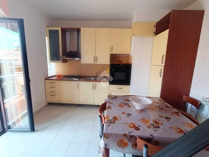 Appartamento trilocale in affitto in Via Ludovico I Gonzaga, Rende
