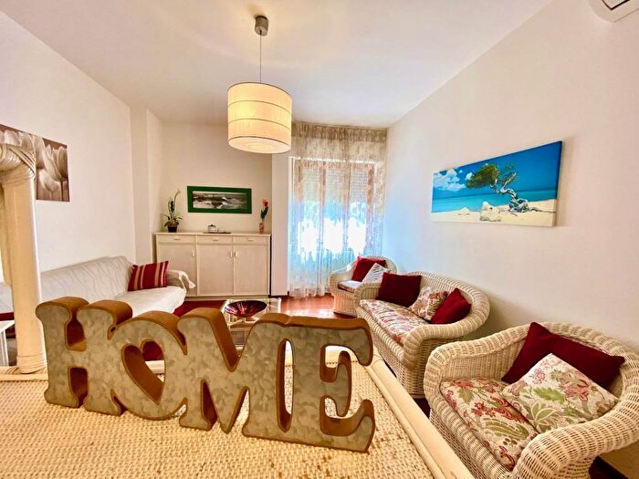 Appartamento quadrilocale in affitto in Via Cristoforo Colombo, Centro, San Vincenzo