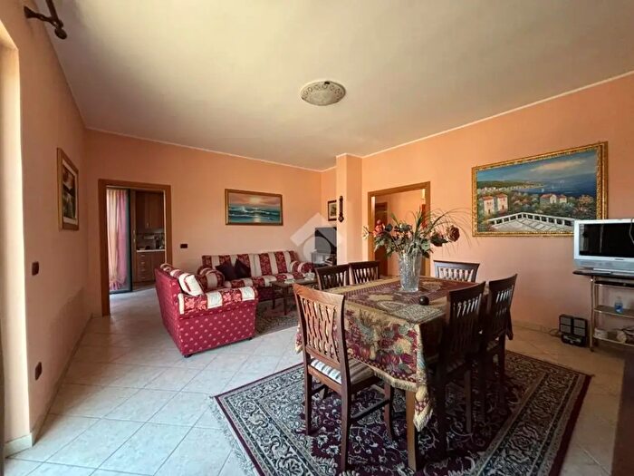 Appartamento quadrilocale in vendita in Via John Kennedy, Castellalto