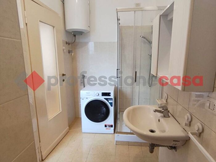 Appartamento bilocale in affitto in Via Carlo Imbonati, Dergano, Milano