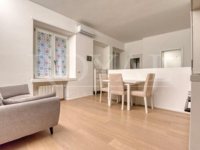 Appartamento bilocale in affitto in Via Francesco Redi, Morgagni, Milano