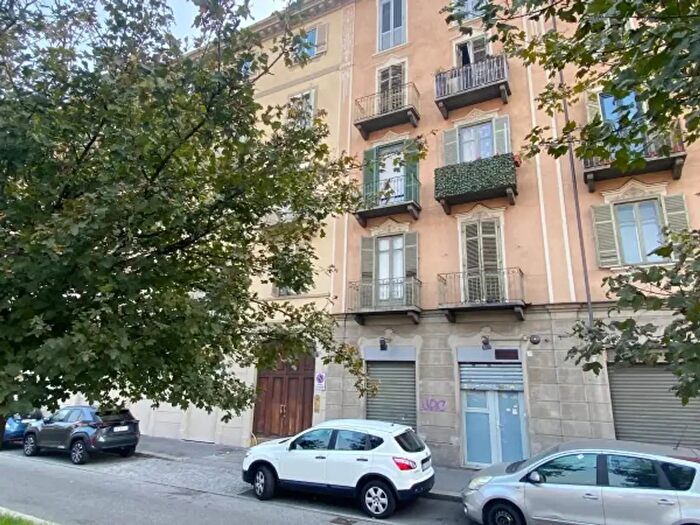 Appartamento trilocale in vendita in Corso Principe Oddone, Torino