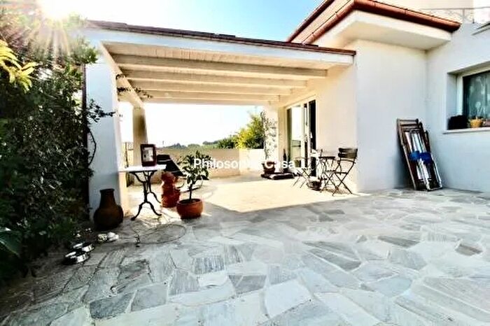 Appartamento quadrilocale in vendita in Numana Via dei Tigli, Numana