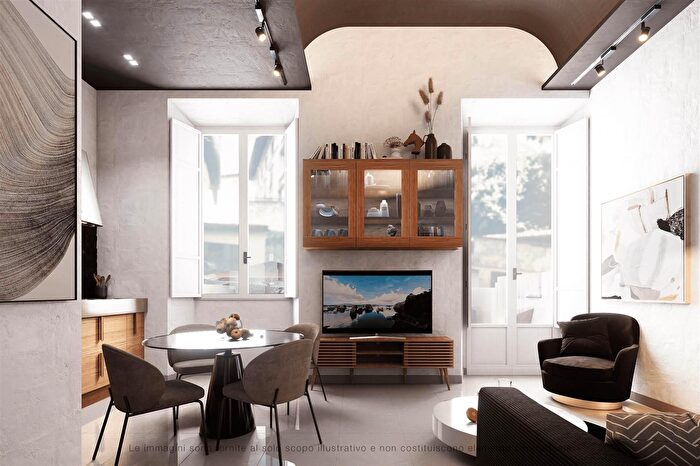 Appartamento con 7 locali in vendita in Firenze