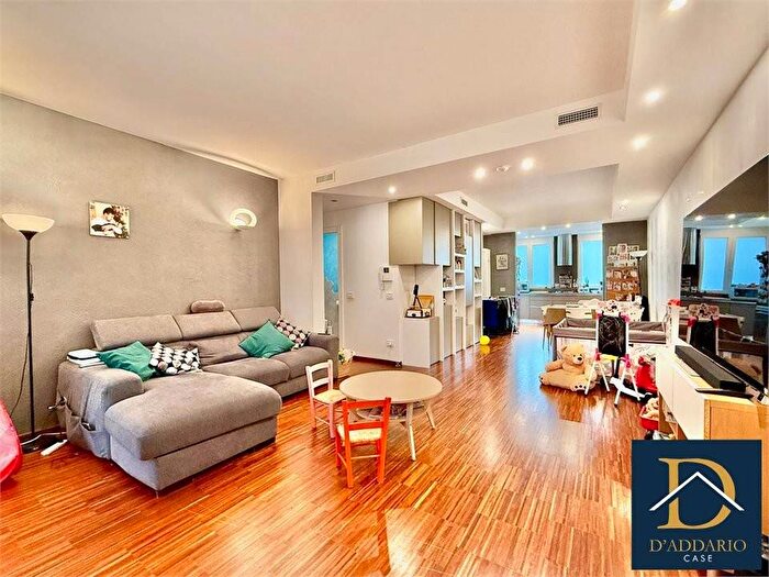 Appartamento quadrilocale in affitto in Via Capozzi, Solito Corvisea, Taranto