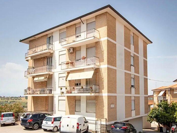 Appartamento quadrilocale in vendita in Via Alessandro Cocci, Fermo